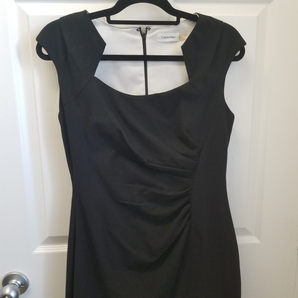 Calvin Klein sheath horseshoe neck black